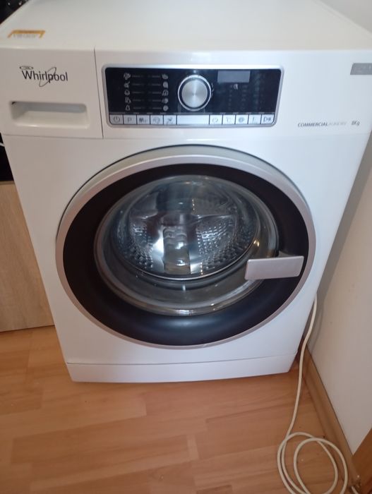 Mașină de spălat Whirlpool 8 kg