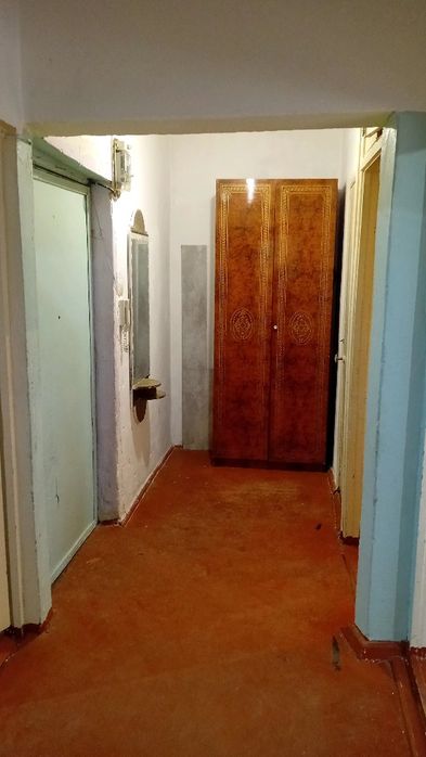 2х ком. кв. продам в 9мкр дом 52а