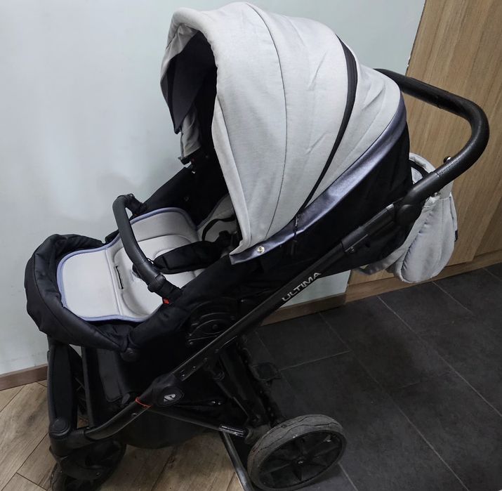 Бебешка количка Riko Ultima ultra light сива