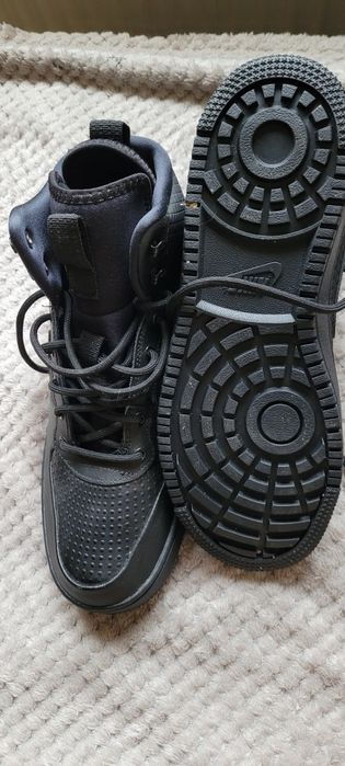 Nike gheata piece nr.43.5/44