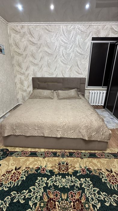 Кровать для спальни