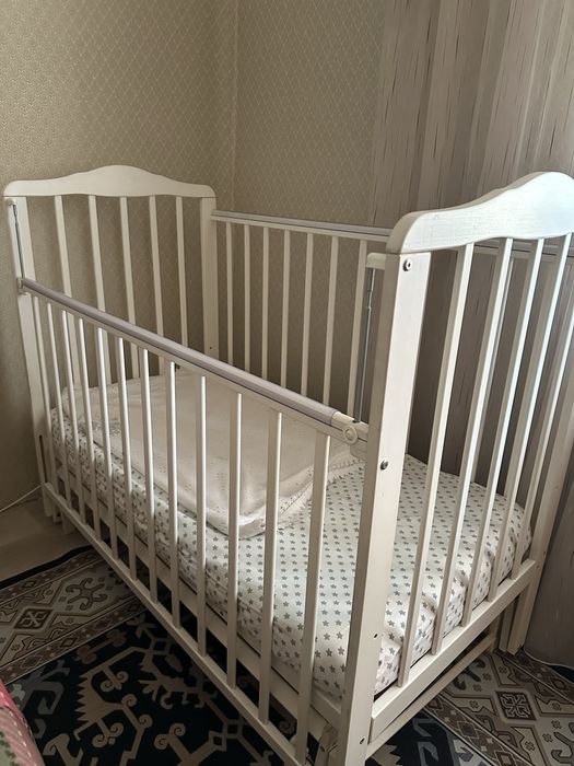 Продам детскую манеж