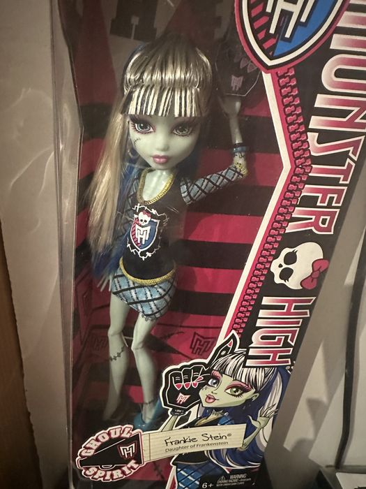Продам куклу монстр хай!