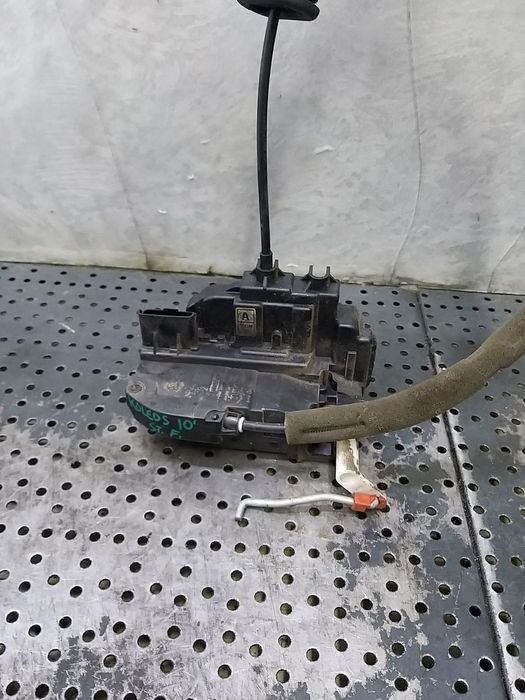Broasca usa stanga fata renault koleos 1 hy
