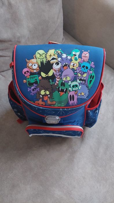 Ученическа раница за начален курс