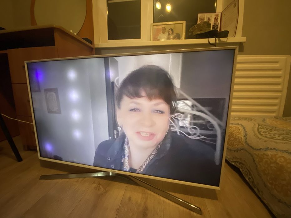 Продам телевизор