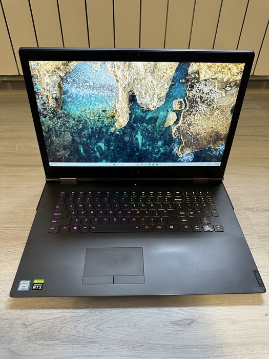 Laptop Gaming Lenovo Legion 17inch , I7 , RTX 2070 Q-Max Impecabil !