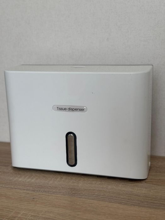 Держатель полотенец одноразовых