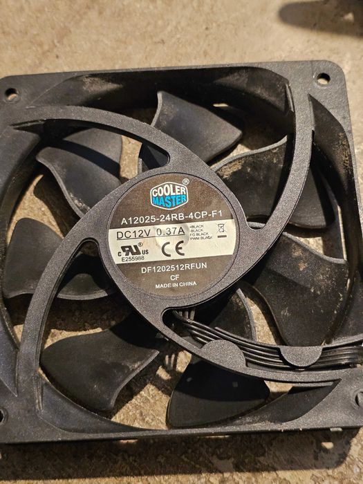 Sistem racire pe lichid cooler master sistem Intel