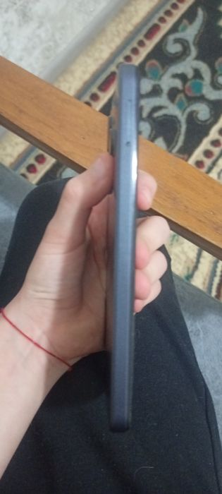 Tecno spark 20c в идеальном состоянии