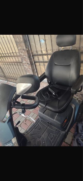 Motoscuter de persoane in vârstă