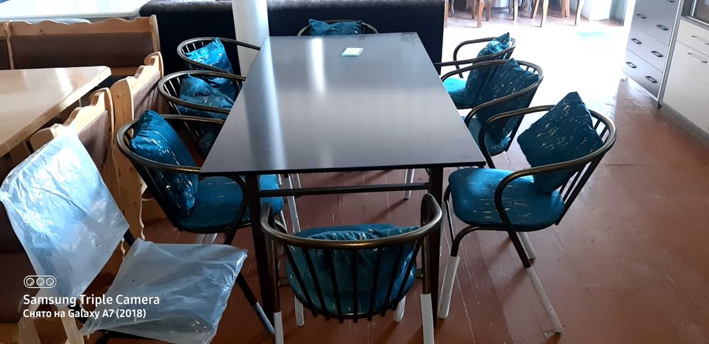 Журнальный столик  80 × 135 × 70