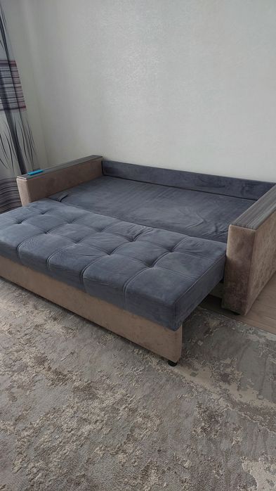 Диван В Идеальнейшем состоянии