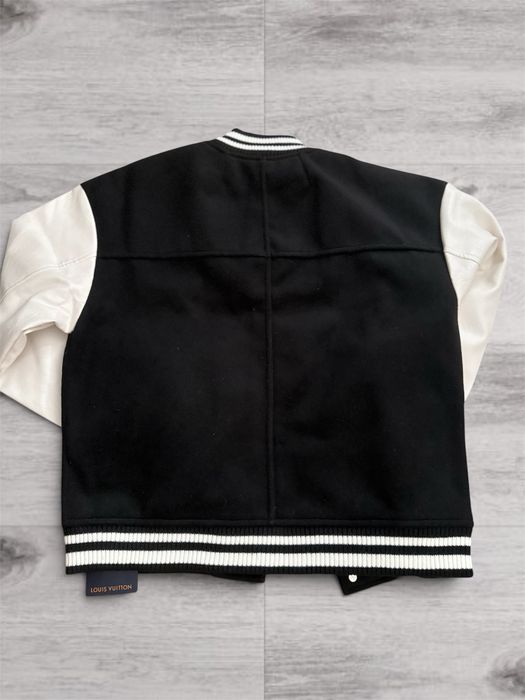 Geacă varsity Louis Vuitton negru/alb – Mărimea S