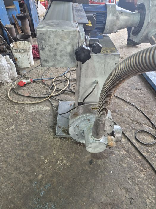Polizor cu bandă si perie + ventilator