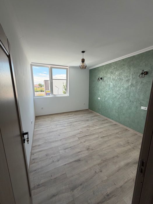 Casa noua de vanzare tip duplex in oras comunitate privata