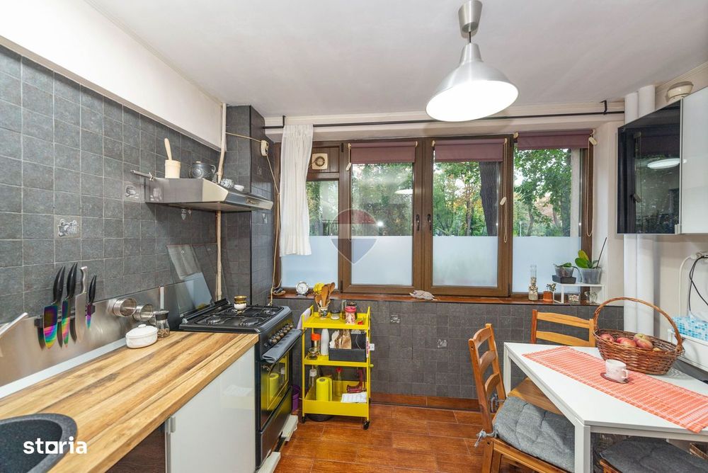 Apartament cu 3 camere, de vanzare, 58,3 mp, parter, in zona Titan