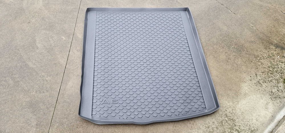 Audi A6 2012-18/C8 stelka bagajnik