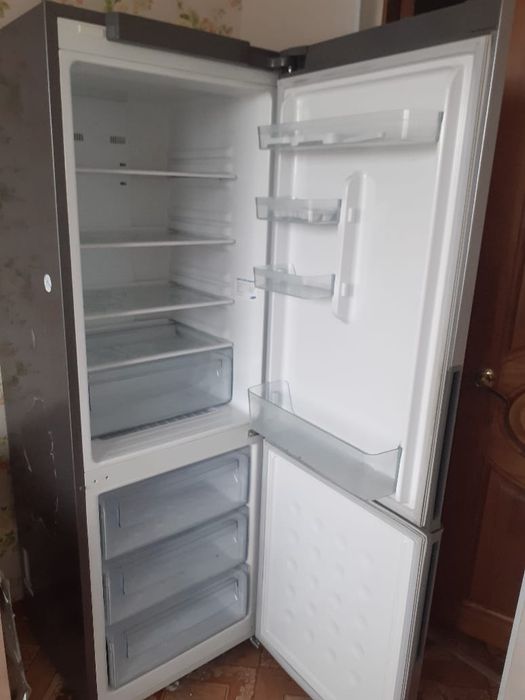 Холодильник самсунг