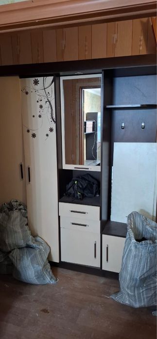 Отдам даром мебель
