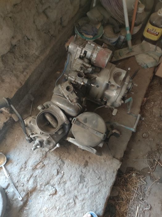 Продам запчасти на мотоцикл Урал