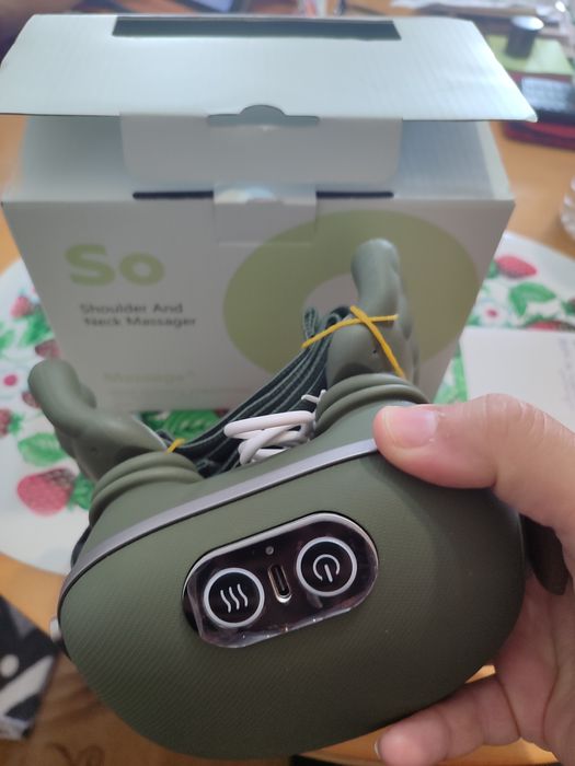 Продавам Масажор Green Hands Massager