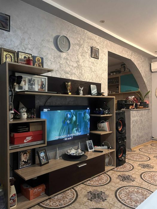 2 case Pogoanele Buzau