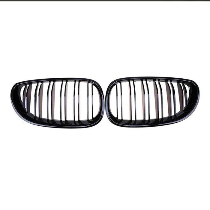 Двойни бъбреци за BMW E60, E61, 2003-2011 г. Черен лак