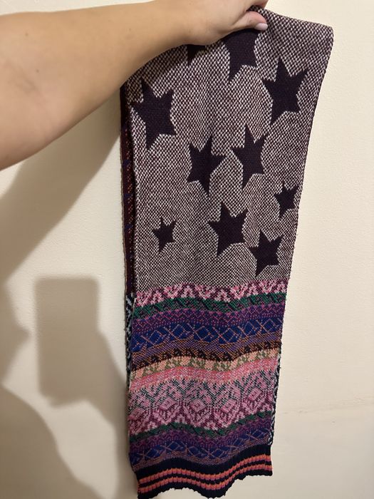 Шал на Scotch&Soda и шапка Daniel Hechcer