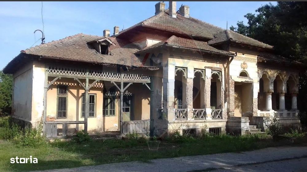 Conac boieresc în Zănoaga, teren 7500 mp, județul Dolj