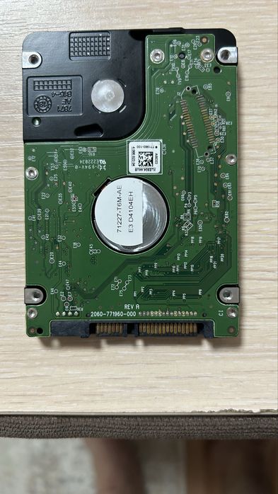Жесткий диск HDD 750GB