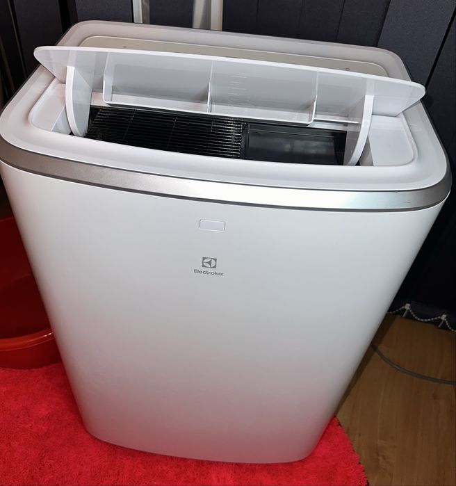 Electrolux EXP26U339CW  - Смарт мобилен климатик