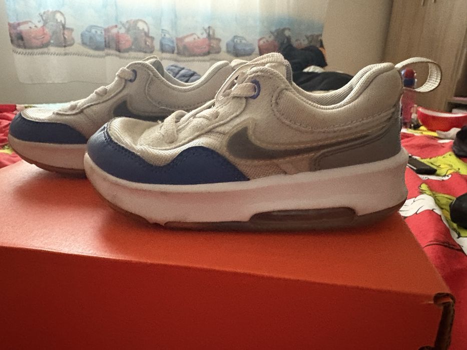 Маратонки Nike air max
