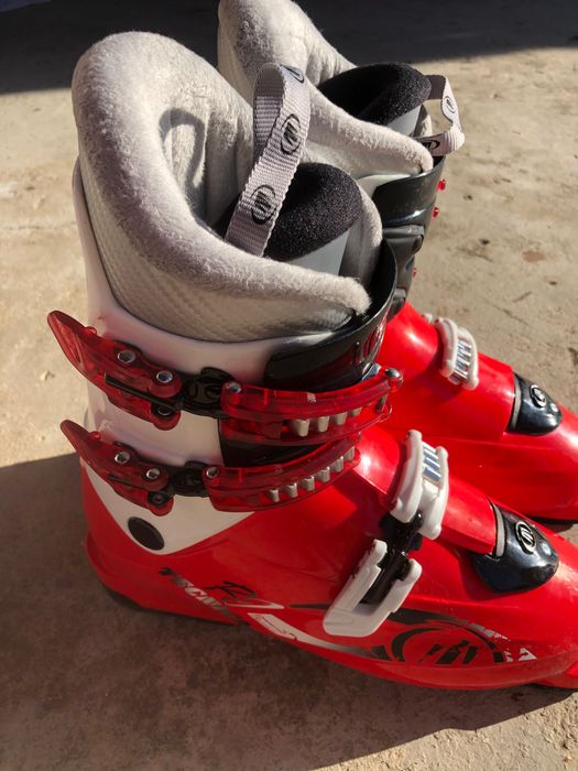 Ски обувки Tecnica 40 лв