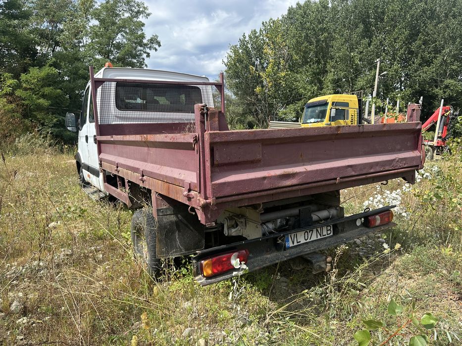 Renault Master cu bena basculabila