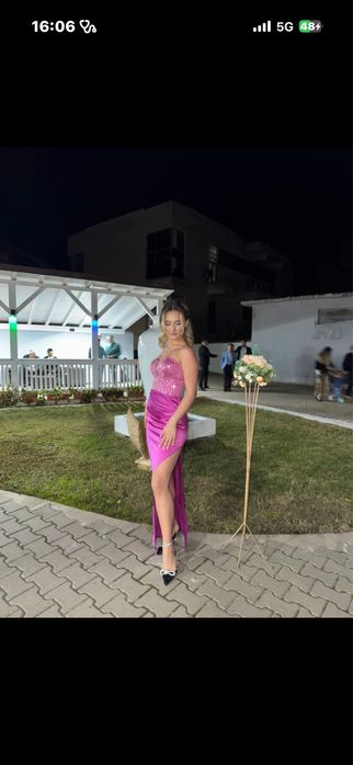 Rochie lunga roz