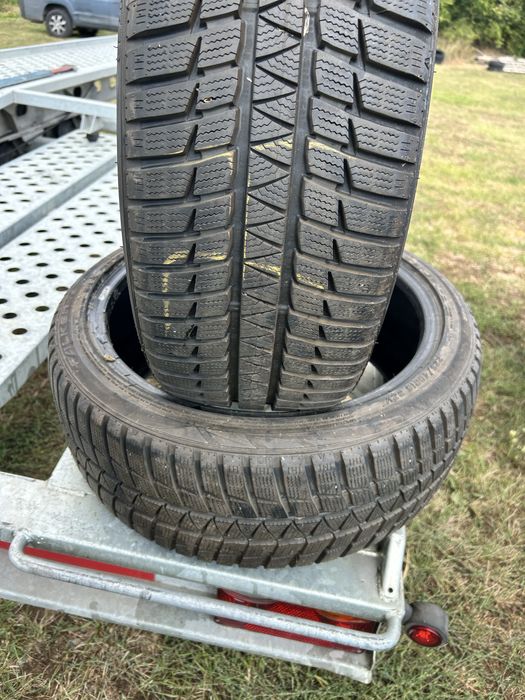 2 зимни гуми falken 225 40 18 9mm