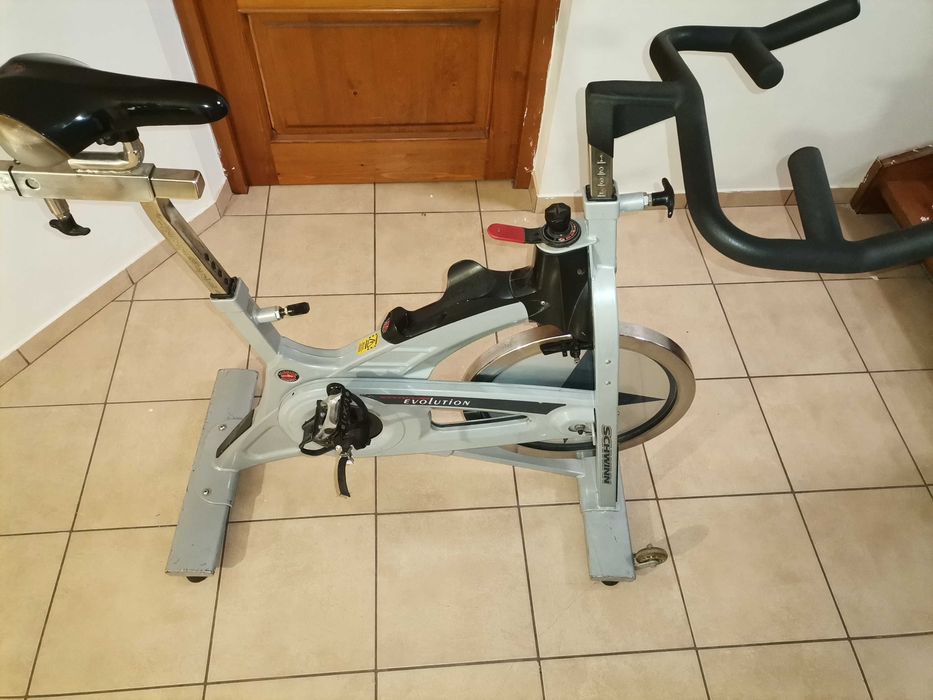 Bicicleta de camera/fitness Schwinn