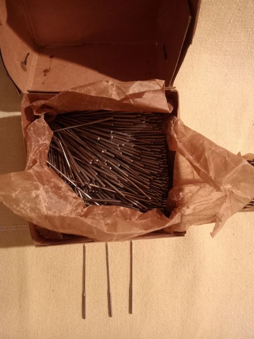 Иглы к швейным машинам