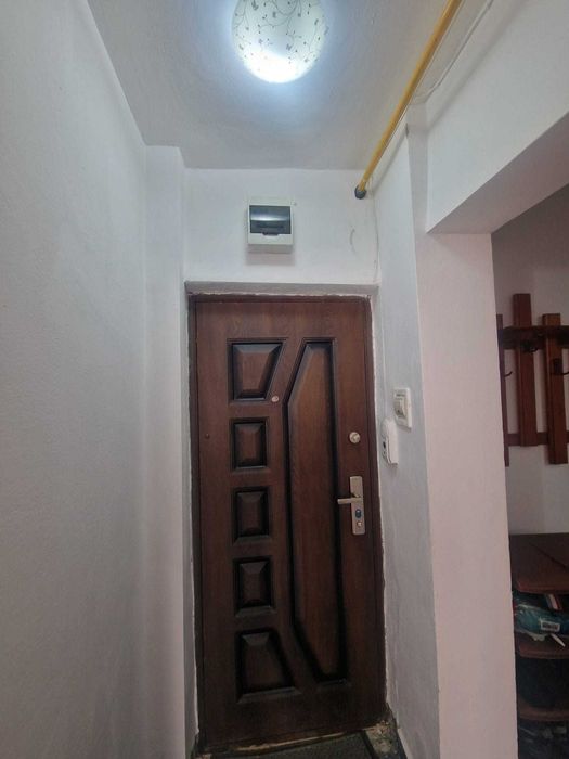 Vand Garsoniera Z8, M Viteazu, et 2