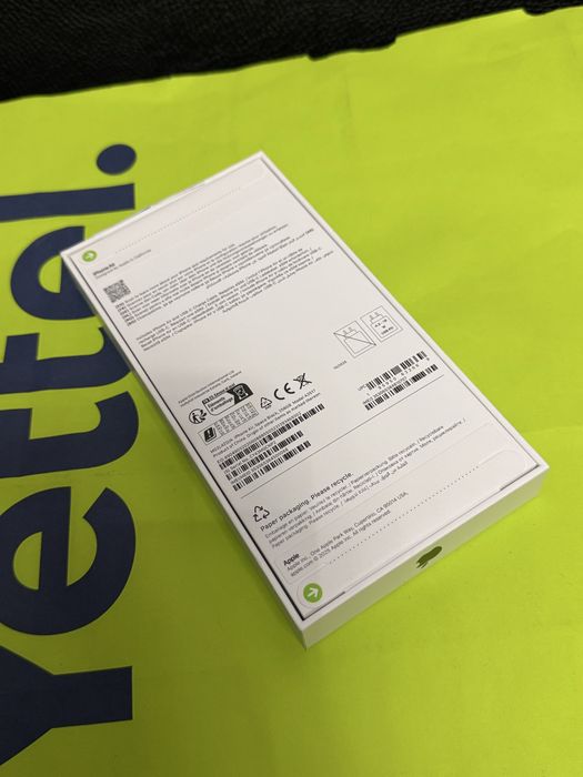 ЗАПЕЧАТАН 256GB iPhone 17 Air 5G Yettel Гаранция 2029г. Black | Черен