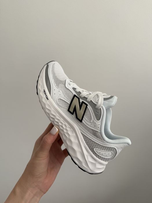 Новые кроссовки NB