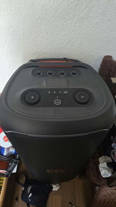 JBL Partybox Ultimate -като нова