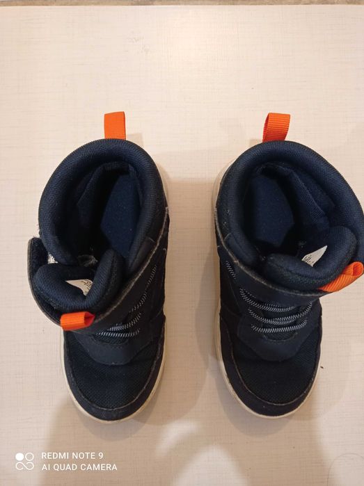 Детски водоустойчиви боти H&M