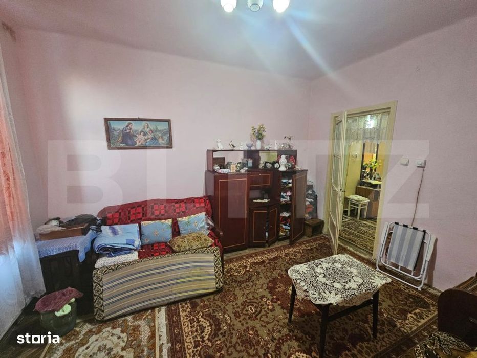 Apartament cu 3 camere, decomandat, 80 mp, Ocna Mures