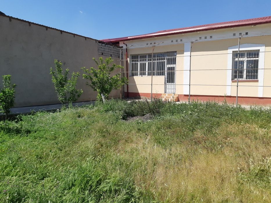 Котедж сотилади 600кв.м