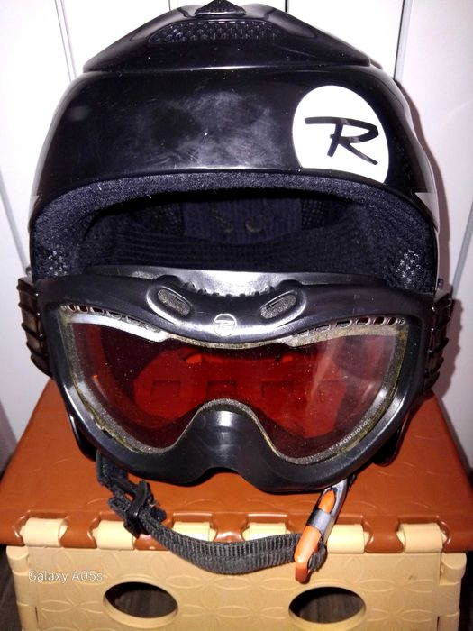 Ски екипировка Rossignol