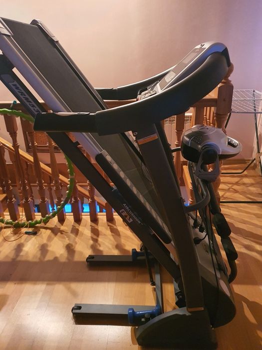 Беговая дорожка WRM5300