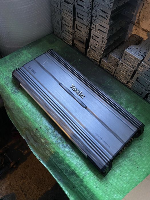 TOXIC (Черепа) -Качествен и Мощен 2 канален авто бас усилвател за кола