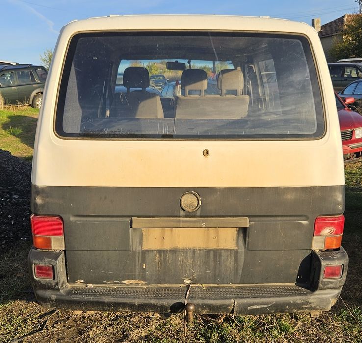Фолксваген Транспортер Т4 2.4 на части VW Transporter T4 2.4 na chasti